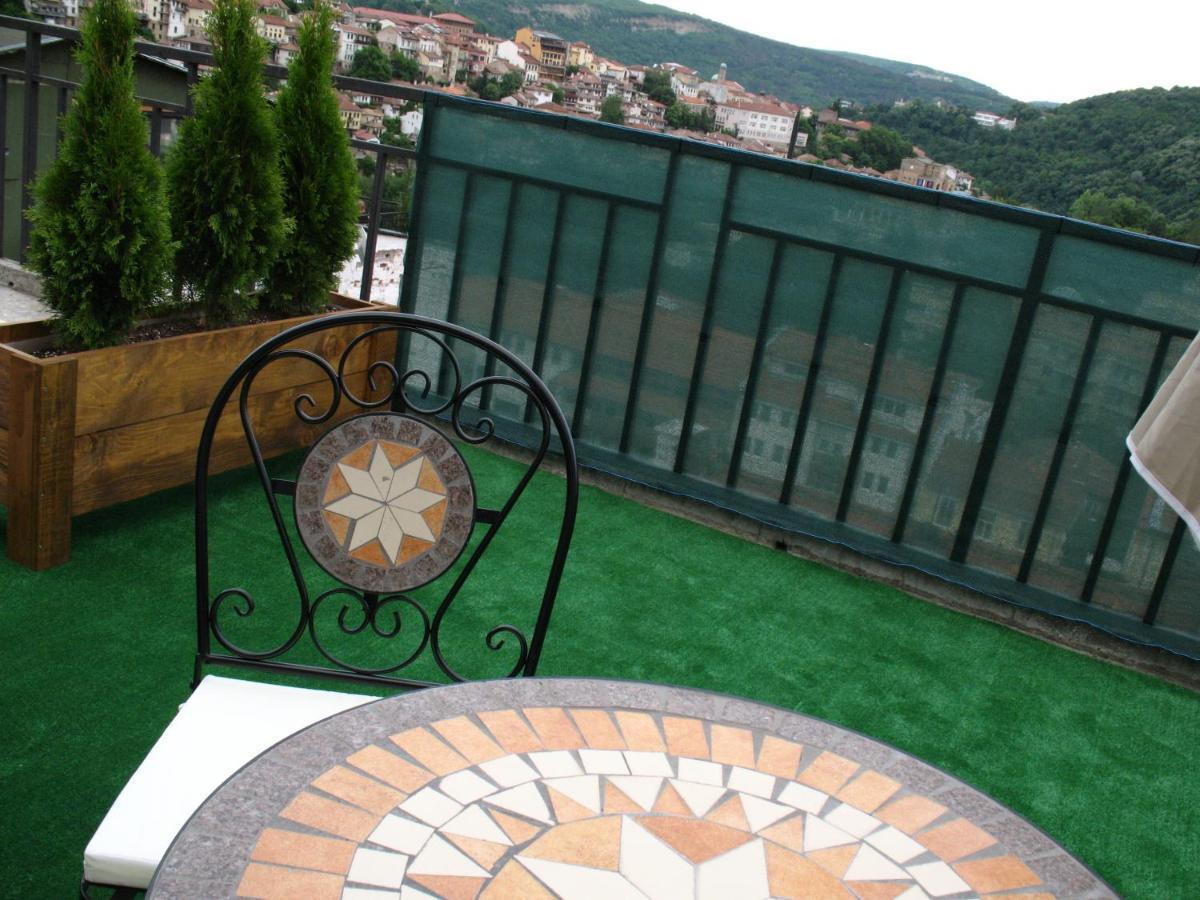Leon Rent Studio 8 Apartment Veliko Turnovo Bagian luar foto