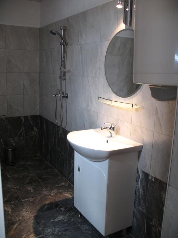 Leon Rent Studio 8 Apartment Veliko Turnovo Bagian luar foto